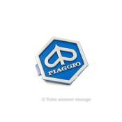 Logo Piaggio a clipser sur descente de klaxon