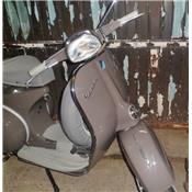 Vespa 125 de 1963 complétement restaurée