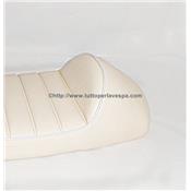 Selle racing vespa 50-125 Primavera/ET3 creme liseret blanc